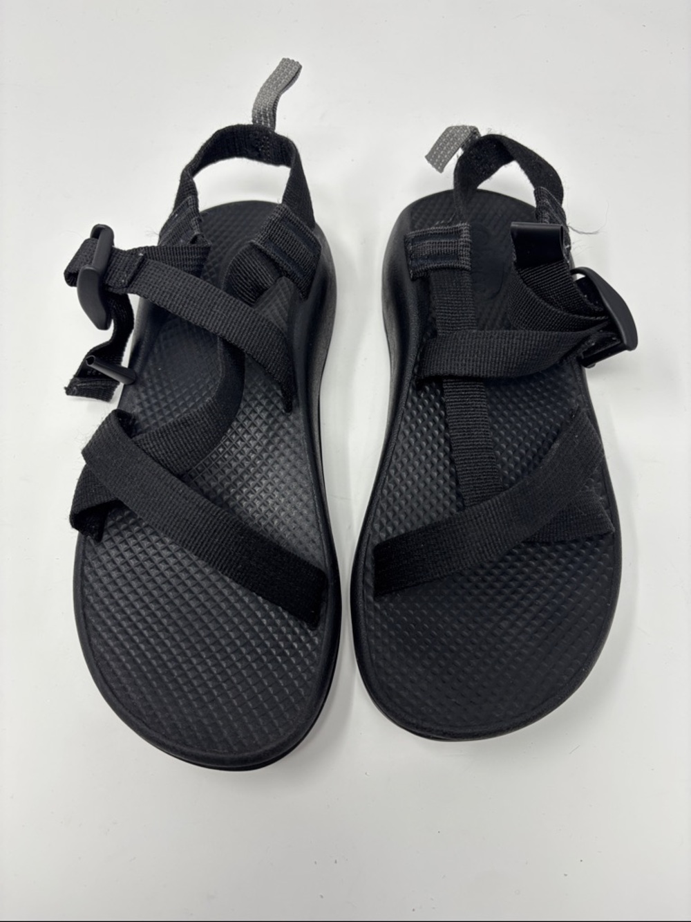 Chaco | Black Strappy Outdoor Sandals 6